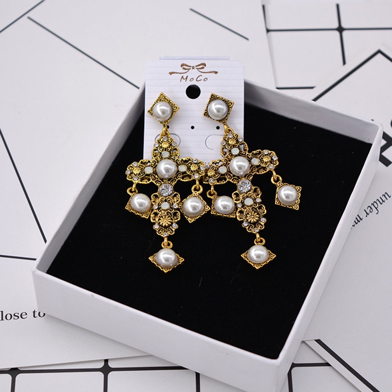 1 Đôi Bông Tai Dài Tua Rua Hình Thánh Giá Đính Đá Phong Cách Baroque Âu Mỹ Kiểu Dáng Mới