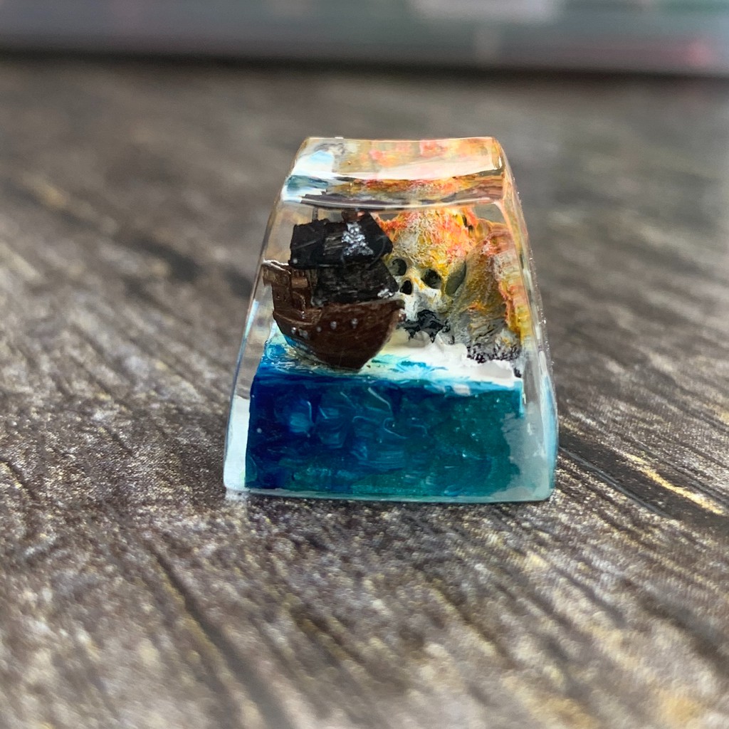 Keycap đảo đầu lâu resin handmade