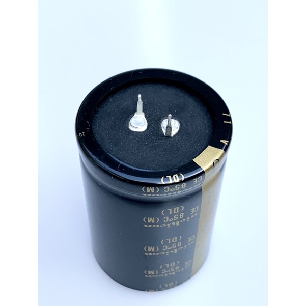 Tụ  hóa 71V15.000uf AUDIO nichicon made in japan là dòng cao cấp phiên bản chữ  vàng