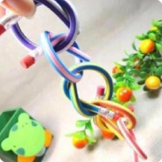Bút chì uốn cong siêu dẻo dễ thương cho bé