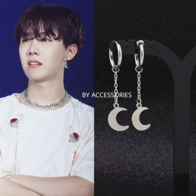 Bông tai titan mặt trăng J-Hope BTS có 2 loại xỏ lỗ tai và kẹp