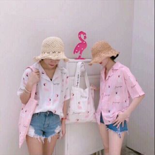 Áo sơmi hồng hạc kèm hình thật