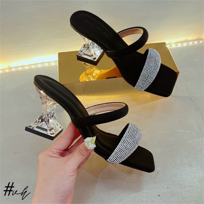 GUỐC NỮ QUAI PHỐI XOÀN ĐÁ GÓT THUỶ TINH 7CM TRENDY 2022