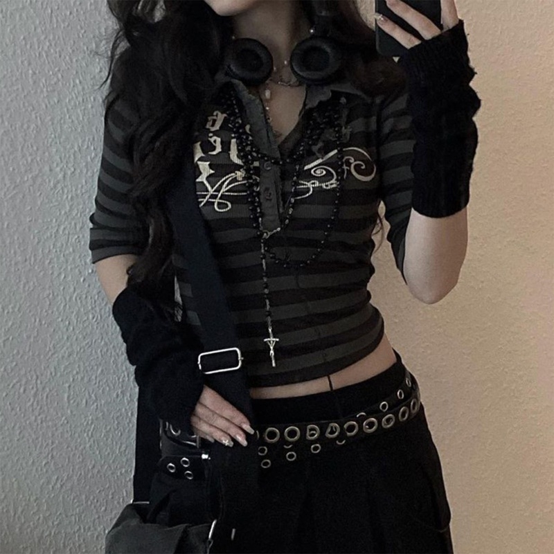 Áo Thun Lửng Cổ V Tay Lỡ Họa Tiết Kẻ Sọc Phong Cách Gothic Harajuku Cho Nữ