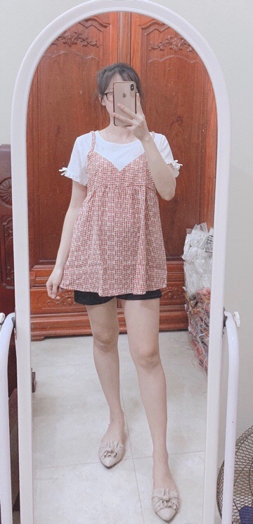 Áo bầu giả yếm.