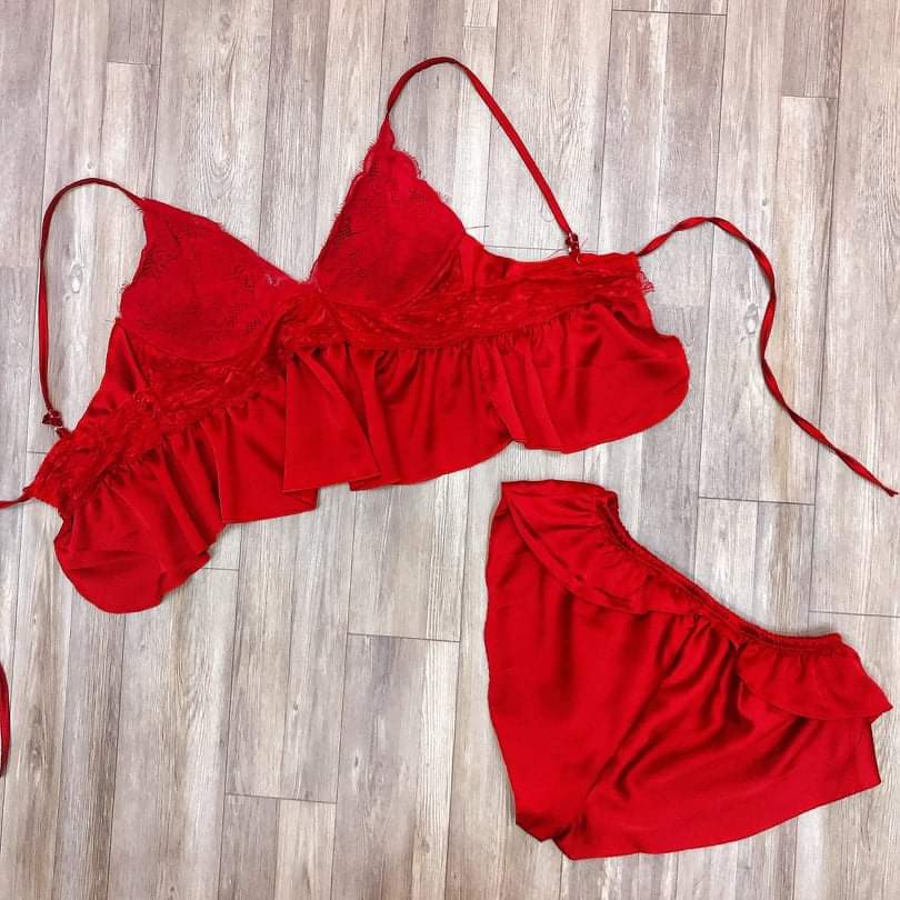 Đồ ngủ nữ sexy 🌺Freeship🌺 Đồ ngủ nữ sexy lụa satin quyến rũ Freesize dưới 60kg | BigBuy360 - bigbuy360.vn