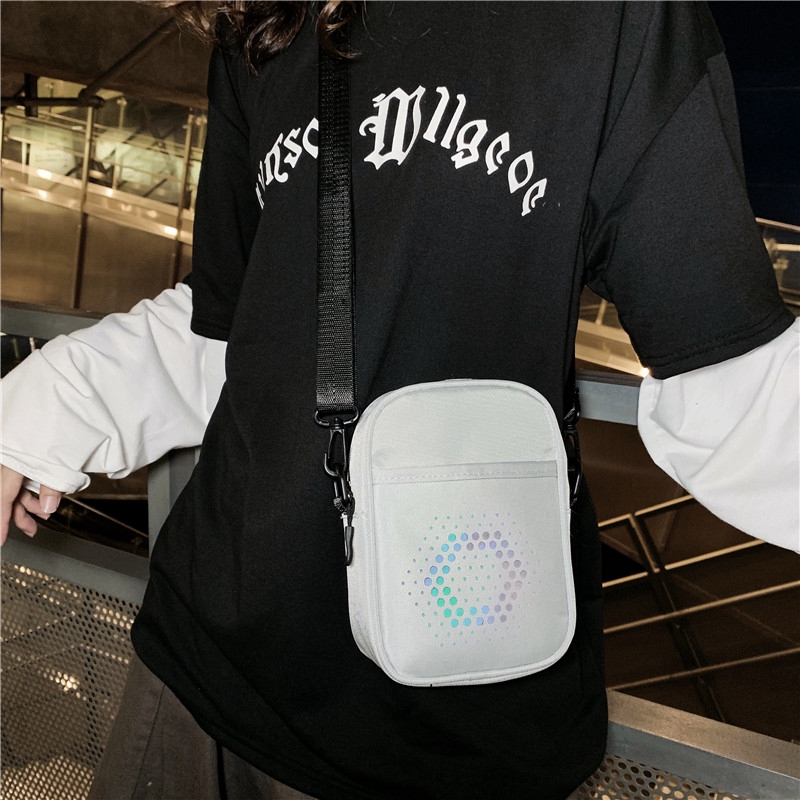 Túi đeo chéo chất liệu chống nước phong cách trẻ trung thời trang nam nữ | BigBuy360 - bigbuy360.vn
