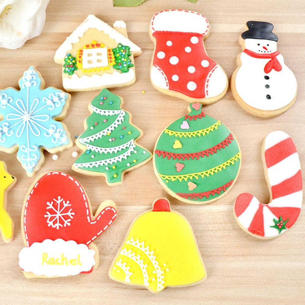Set 10 Khuôn Cắt Bánh Quy Tạo Hình Chủ Đề Giáng Sinh Dễ Thương