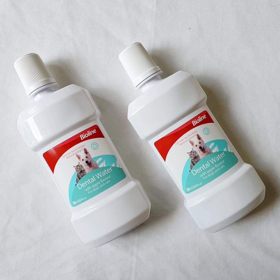 Nước súc miệng cho chó mèo Bioline 300ml