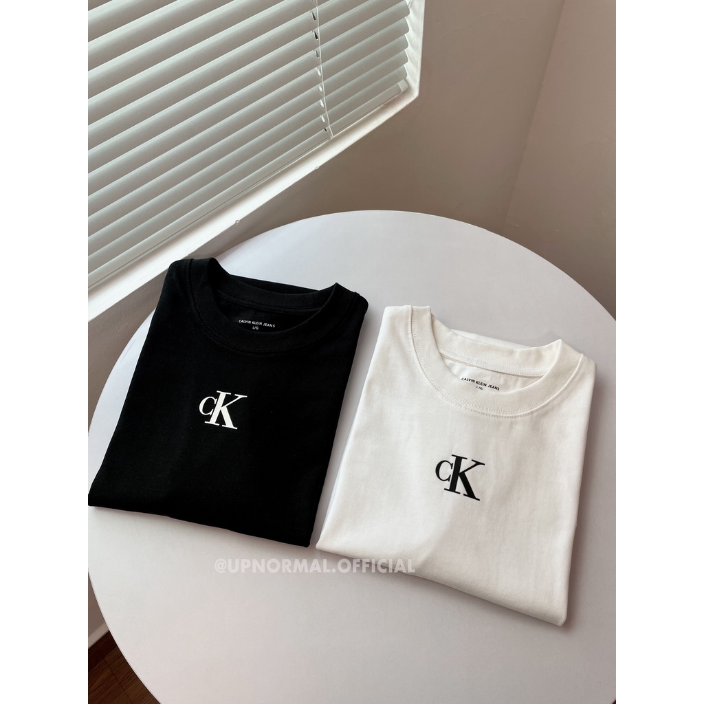 Áo thun CK Mini Logo form rộng tay lỡ unisex cho nam và nữ