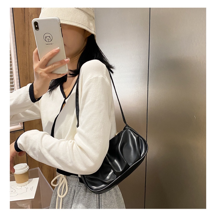 Túi Xách Nữ Dáng Nhún Bassic 2 Màu Đen Trắng Thời Trang