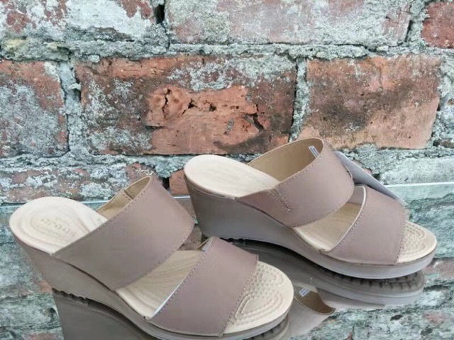 Dép đế xuồng cao 7cm