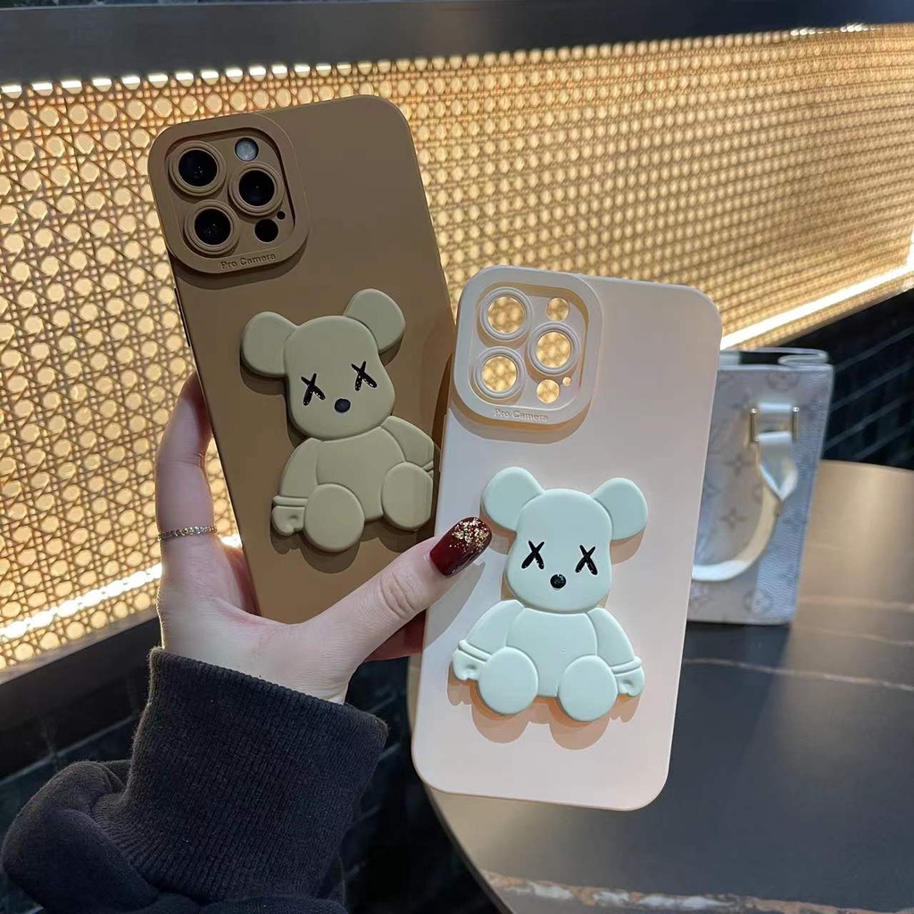 Ốp điện thoại silicone gắn hình gấu Kaws X sang trọng cho iphone 13 12 11 Pro Max pro 7 8 plus X Xs Max
