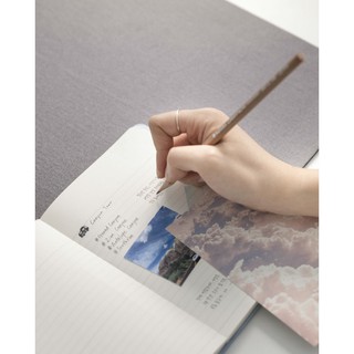 Sổ kế hoạch tháng Notable Memory Planner 2021