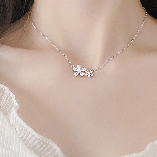 DÂY CHUYỀN HOA ĐÍNH ĐÁ BẠC - MELY 1065