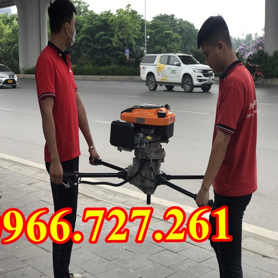 Thanh lý Máy khoan đất Okasu 7HP khoan lỗ đặt trụ cột điện, trồng cây