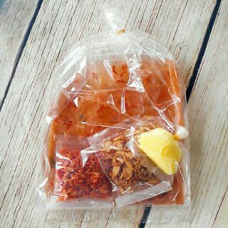 Bánh tráng dẻo tôm cuộn bơ