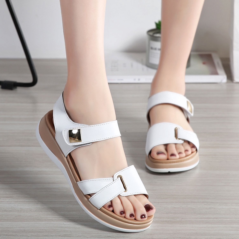 Xăng đan Đế Thấp Hở Ngón Bằng Da Có Khóa Cài Size 35-40 Cho Nữ