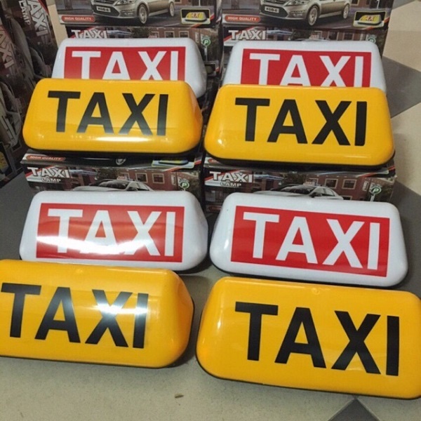 Mào TAXI Ô Tô Đế Hút Nam Châm, Có Đèn