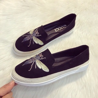 Giầy slip on