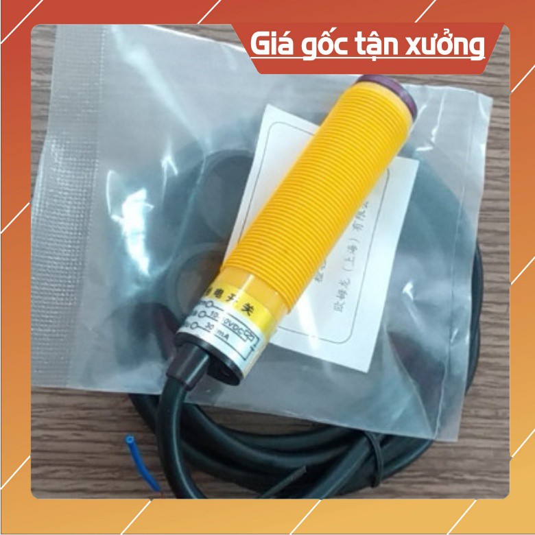 cảm biến tiệm cận omron E3F-DS30C4