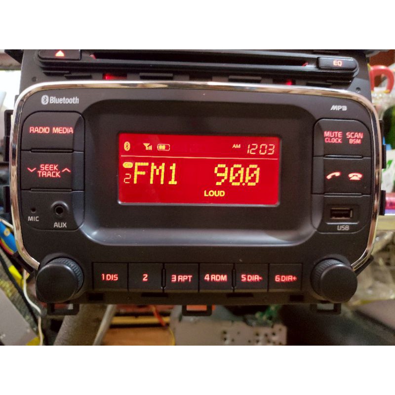Đầu cd bluetooth aux usb mp3 tháo xe KIA.
