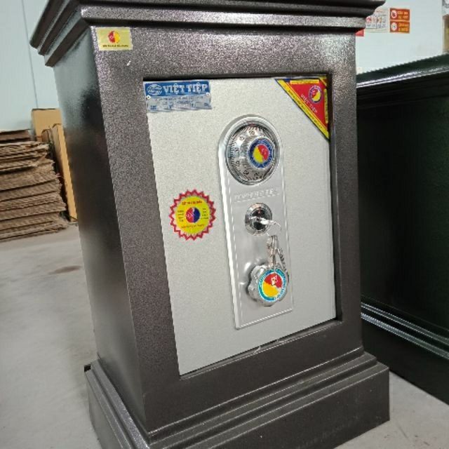 Két sắt Việt Tiệp đúc đặc khóa cơ VK72
