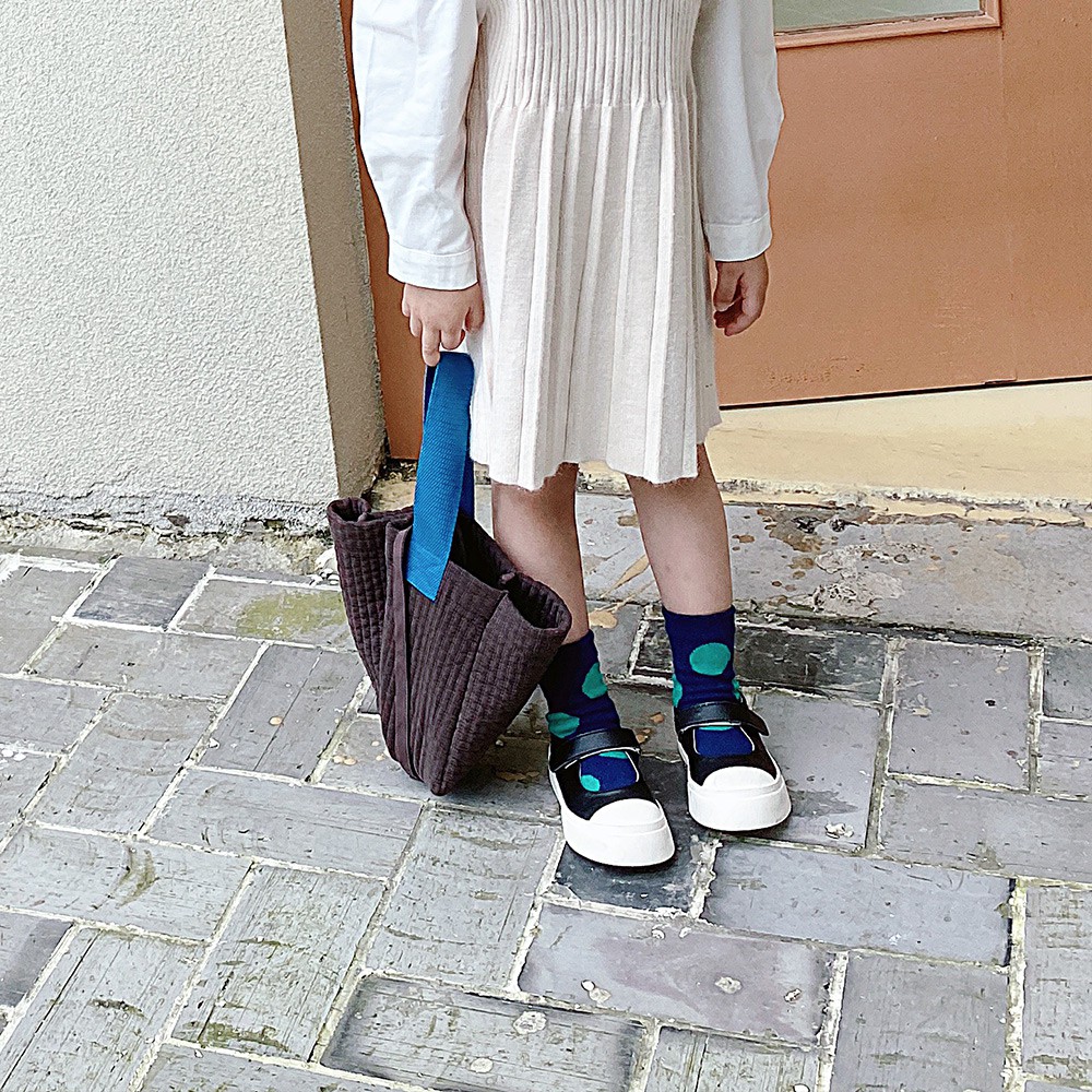 Đôi Tất Cotton Họa Tiết Chấm Bi Xinh Xắn Cho Bé