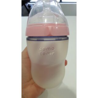 Thanh lý bình sữa Comotomo new 99%