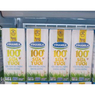 Sữa tươi tiệt trùng Vinamilk 100% Không Đường - Lốc 4 Hộp x 180ml