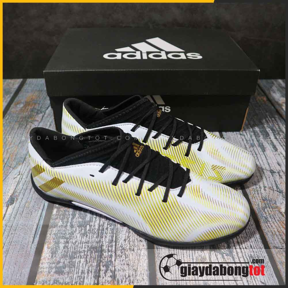 Giày Đá Bóng Da Mềm Nemeziz 20.3 TF | Bản cổ thấp, Hợp chân bè, Trọng lượng nhẹ