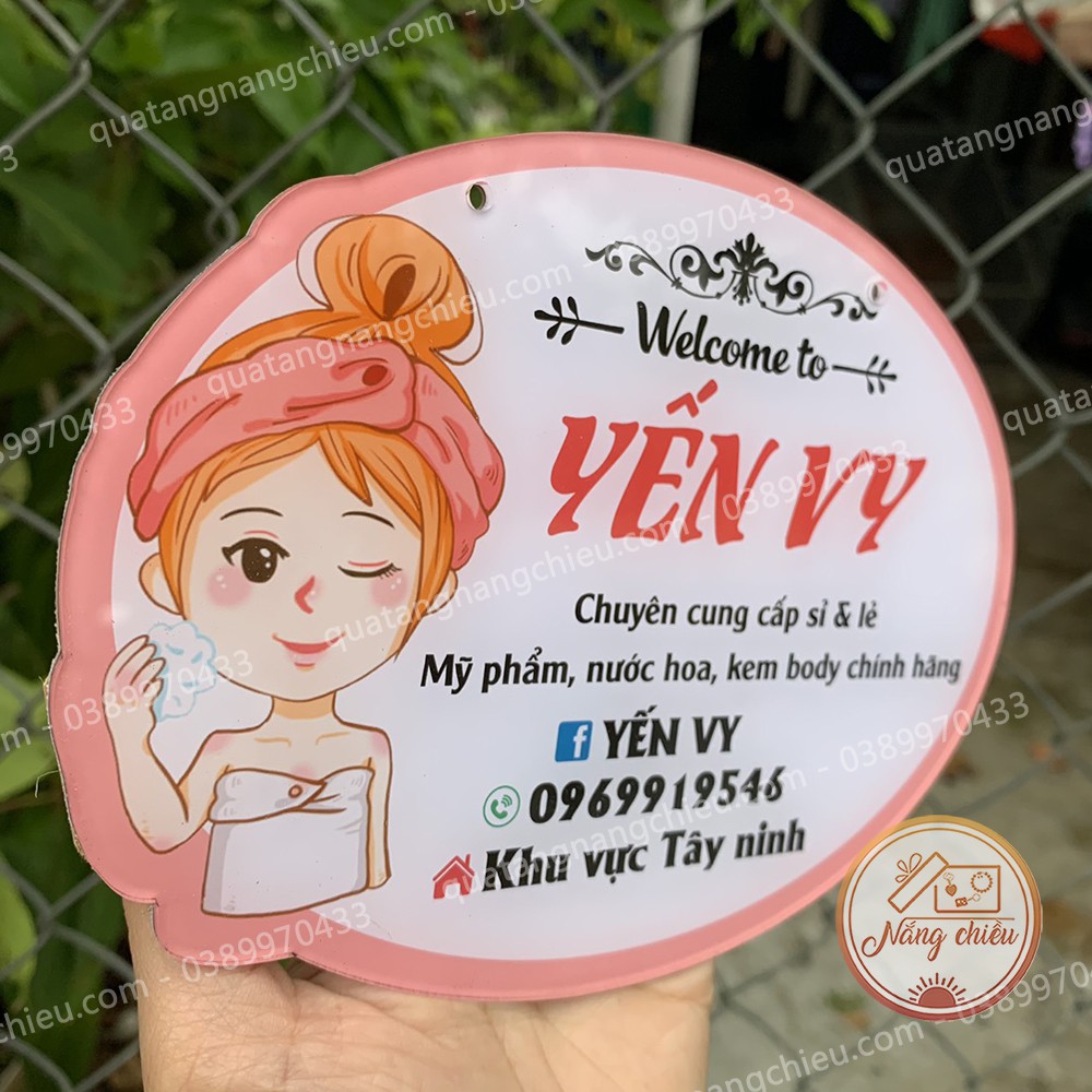 Bảng hiệu sỉ , lẻ mỹ phẩm in theo yêu cầu, chất liệu mica , sáng bóng và an toàn cho người sử dụng