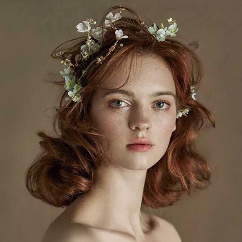 Phụ kiện tóc thiết kế ấn tượng quyến rũ cho cô dâu