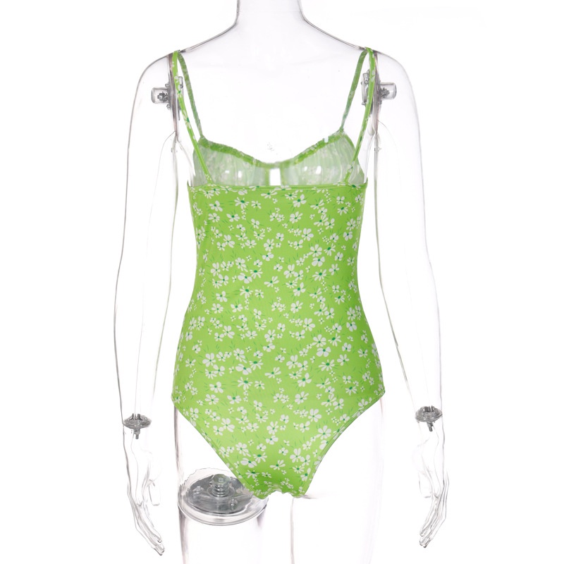 Jumpsuit Sát Nách Hoạ Tiết Hoa Thiết Kế Quyến Rũ