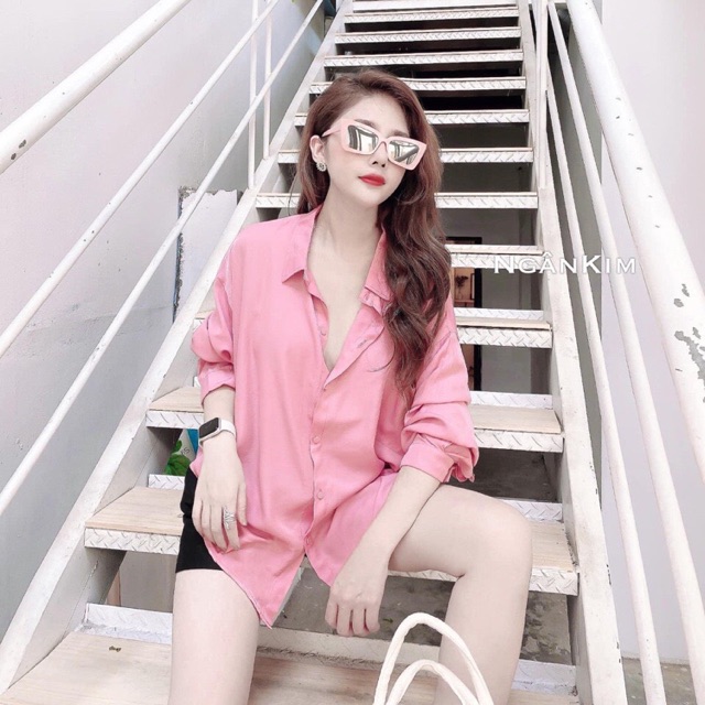 Áo sơ mi nữ dài tay trắng đi học, đi làm cổ bẻ form rộng vừa, bo nhún cổ tay