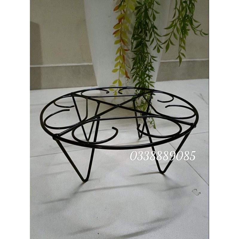 Đôn sắt đặc kê chậu cây, bình nước cực xinh
