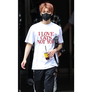 Áo thun i love cats not you giống na jaemin, suho