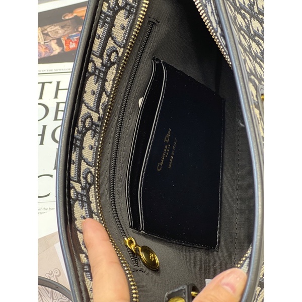 Túi cầm tay/đeo chéo 30 MONTAIGNE POUCH SPSL