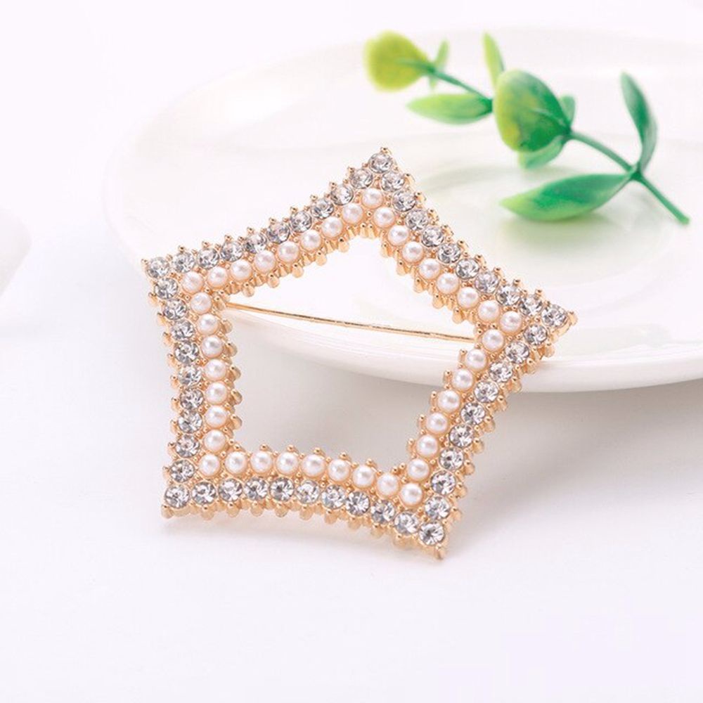 Ghim Cài Áo Hình Tròn / Trái Tim / Bướm Đính Ngọc Trai Phong Cách Hàn Quốc Thanh Lịch Cho Nữ