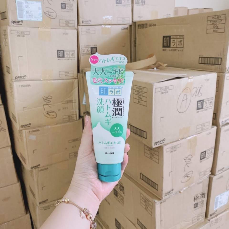 Sữa Rửa Mặt Hada Labo Gokujyun Foaming Cleanser