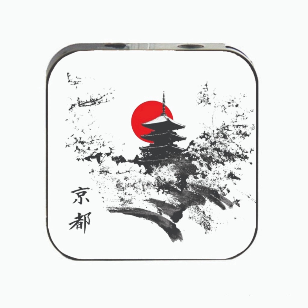 Máy nghe nhạc tranh phong cách Nhật Bản cầm tay mini tặng tai nghe mp3 anime chibi