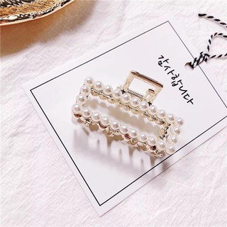Kẹp tóc đính ngọc hot trend