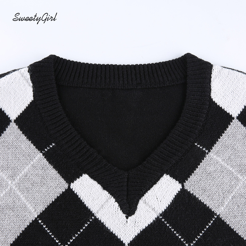 Áo Len Nữ Tay Dài Cổ Chữ V Họa Tiết Caro Thời Trang