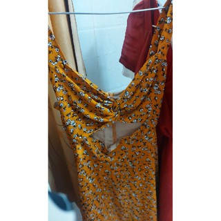 váy lép size M- ĐÃ PASS MẤY CHỊ ĐỪNG ĐẶT NHA