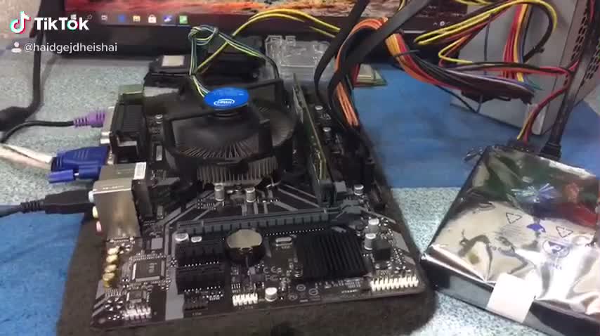 Ổ Cứng Hdd SEAGATE 2TB SkyHawk -Bảo Hành 2 Năm - 1 Đổi 1- Tặng Cáp sata3 Zin- Clip Thật | BigBuy360 - bigbuy360.vn