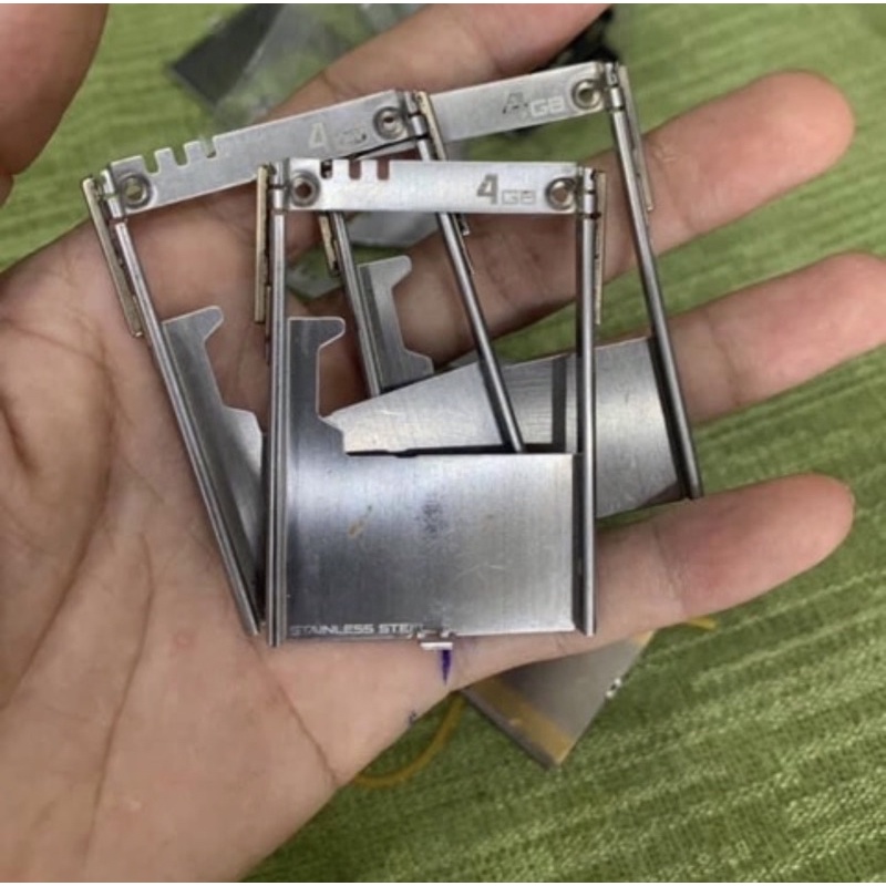 Tai sắt nokia 8800 gold arte