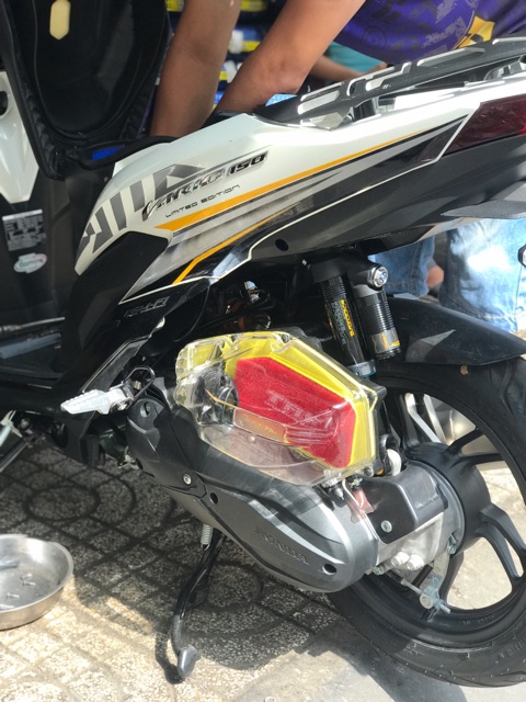 Lộc gió độ vario click pcx ab125