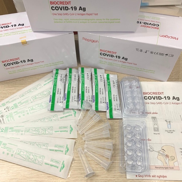 Kit test covid 19, test nhanh kháng nguyên covid Biocredid Hàn Quốc.