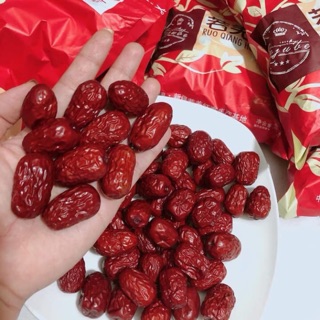 Táo đỏ Tân Cương