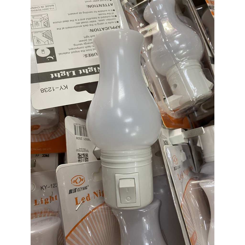 Đèn ngủ hình đèn dầu